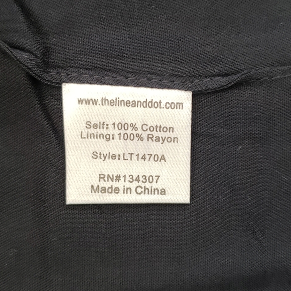 NWT Line & Dot Sleeveless Crop Top - Picture 5 of 6